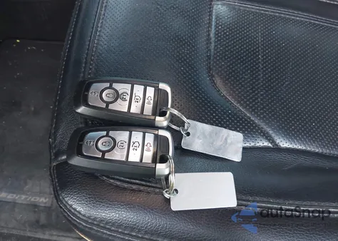 2019 Ford Expedition Max Limited z USA, uszkodzony, nr VIN 1FMJK1KTXKEA35903